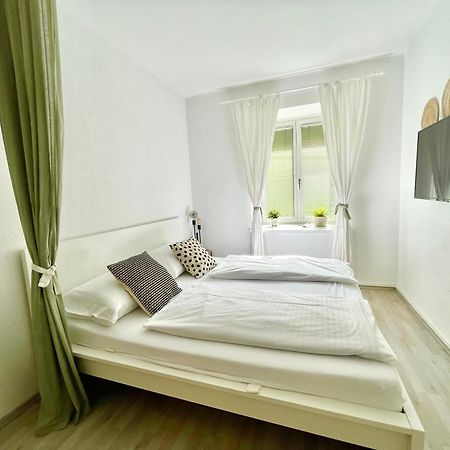 Contactless Self-Check-In - City Apartment Zum Wohlfuhlen Ans16 غراتس المظهر الخارجي الصورة