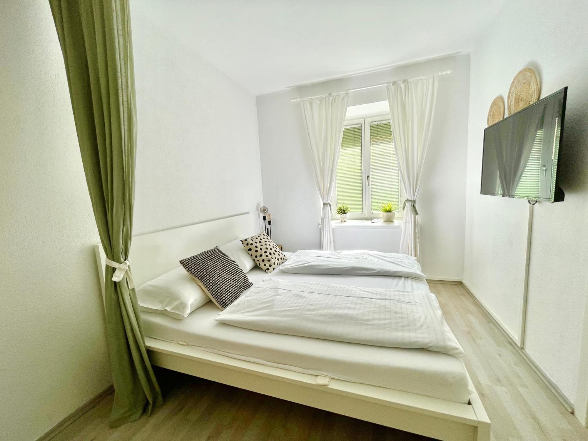 Contactless Self-Check-In - City Apartment Zum Wohlfuhlen Ans16 غراتس المظهر الخارجي الصورة